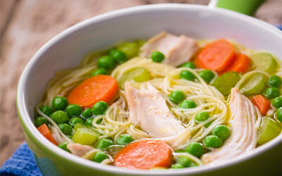 Omas Hühnersuppe als Hausmittel bei Erkältung